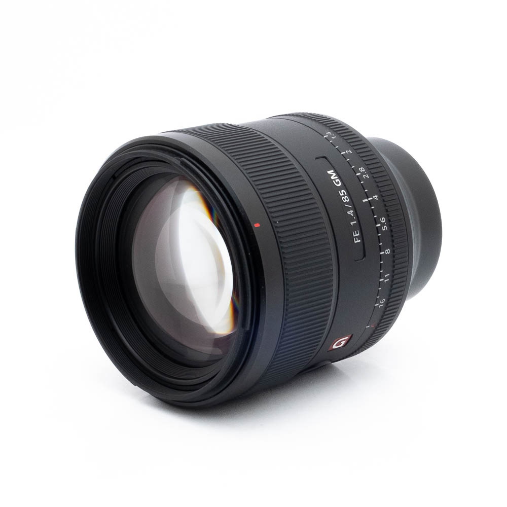 Sony 85mm f14 GM-2 Sony FE 85mm f/1.4 GM (Kunto K5) - Käytetty