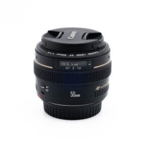 Canon EF 50mm f/1.4 USM (sis. ALV 24%) - Käytetty