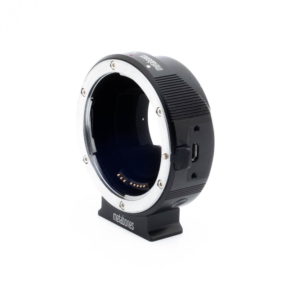 Metabones EF E adapter-2 Metabones EF-E mount T Smart adapter Mark IV (sis. ALV 24%) - Käytetty