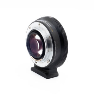 Metabones EF E speedadapter-1 Metabones EF to E Speed Booster Ultra (sis. ALV 24%) - Käytetty