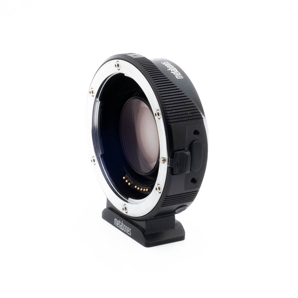 Metabones EF E speedadapter-2 Metabones EF to E Speed Booster Ultra (sis. ALV 24%) - Käytetty