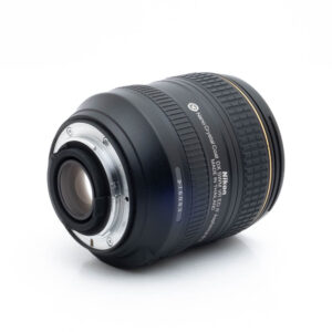 Nikon AF-S Nikkor 16-80mm f/2.8-4 E VR DX - Käytetty