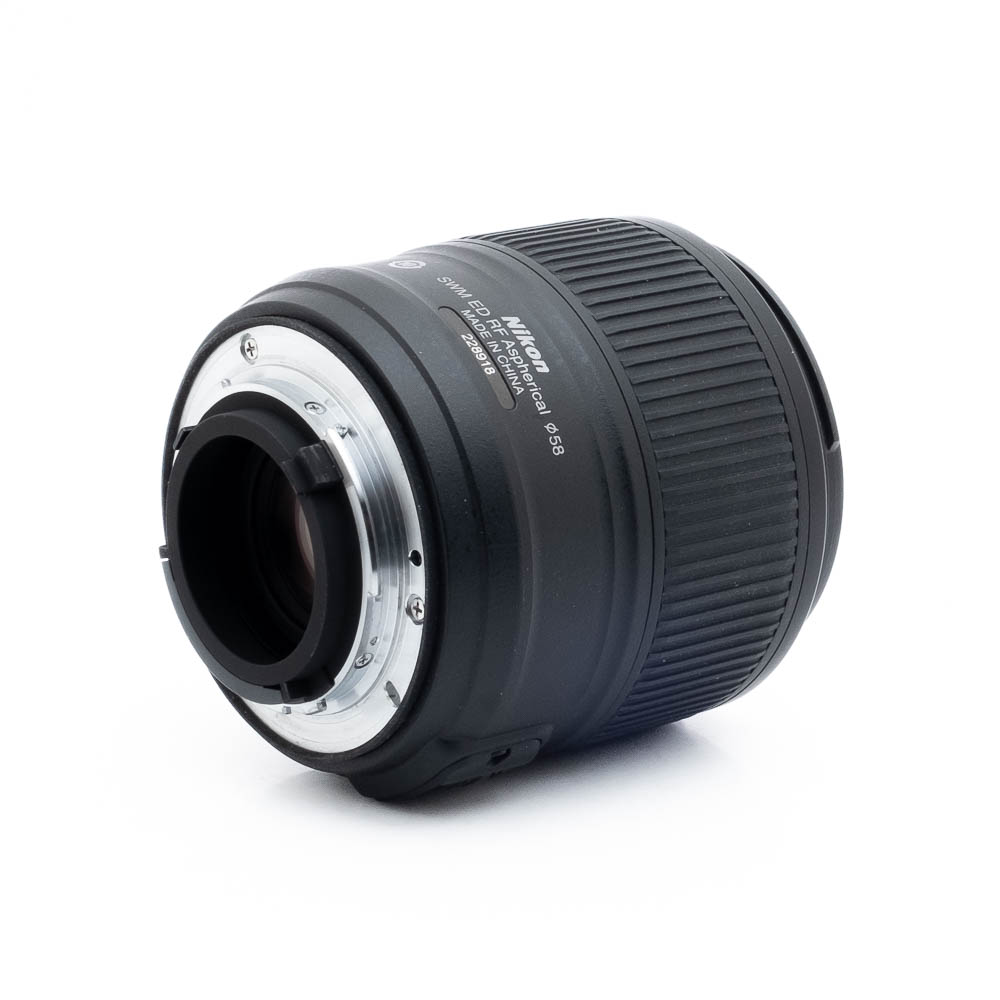 Nikon 35mm f18G-1 Nikon AF-S Nikkor 35mm f/1.8 G DX - Käytetty