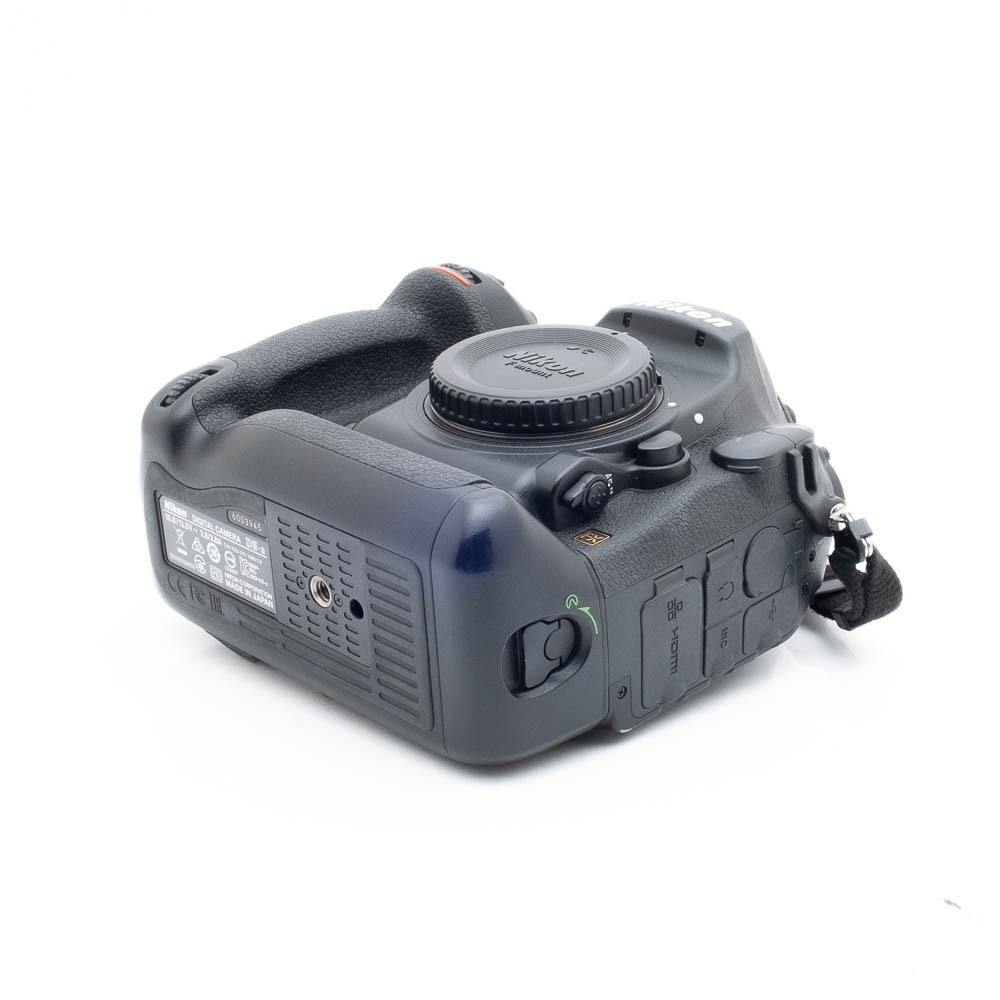 Nikon D5-1 Nikon D5 (SC 215000) - Käytetty