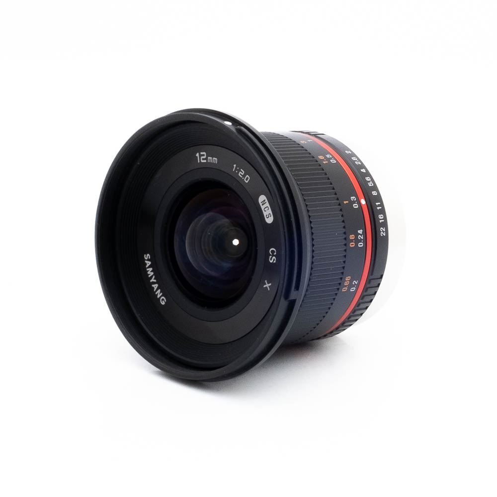 Samyang 12mm NCS Fuji-2 Samyang 12mm f/2 NCS CS Fujifilm - Käytetty