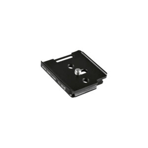 Sirui_QRP_TY-5D_II_001 Sirui Quick Release Plate TY-5D II -pikalevy on musta metallinen kiinnike, jossa on keskimmäinen kierteitetty ruuvi ja kaksi ylimääräistä reikää kameroiden kiinnittämiseen jalustoihin tai tukiin.