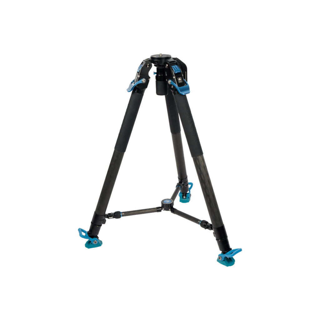 Sirui SVT-75 PRO -videostatiivi, jossa on mustansininen muotoilu, kolme säädettävää jalkaa ja sininen lukitusmekanismi, näkyy avattuna valkoista taustaa vasten.