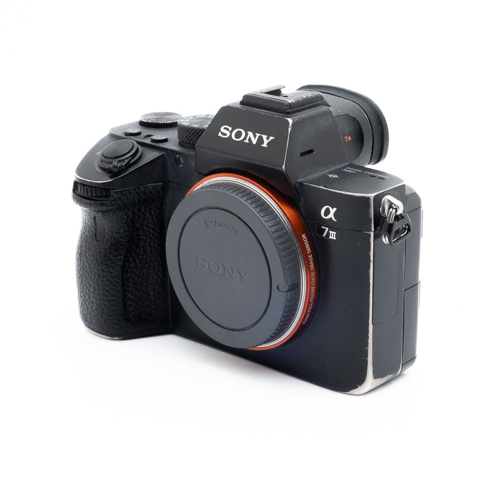 Sony A7 III 5794-5 Sony A7 III (SC 0, sis.ALV24%) – Käytetty