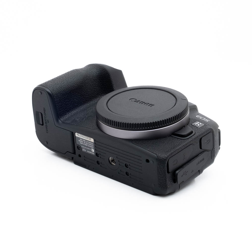 Canon Eos RP 3764-1 Canon EOS RP (SC 24000, Kunto K5) - Käytetty