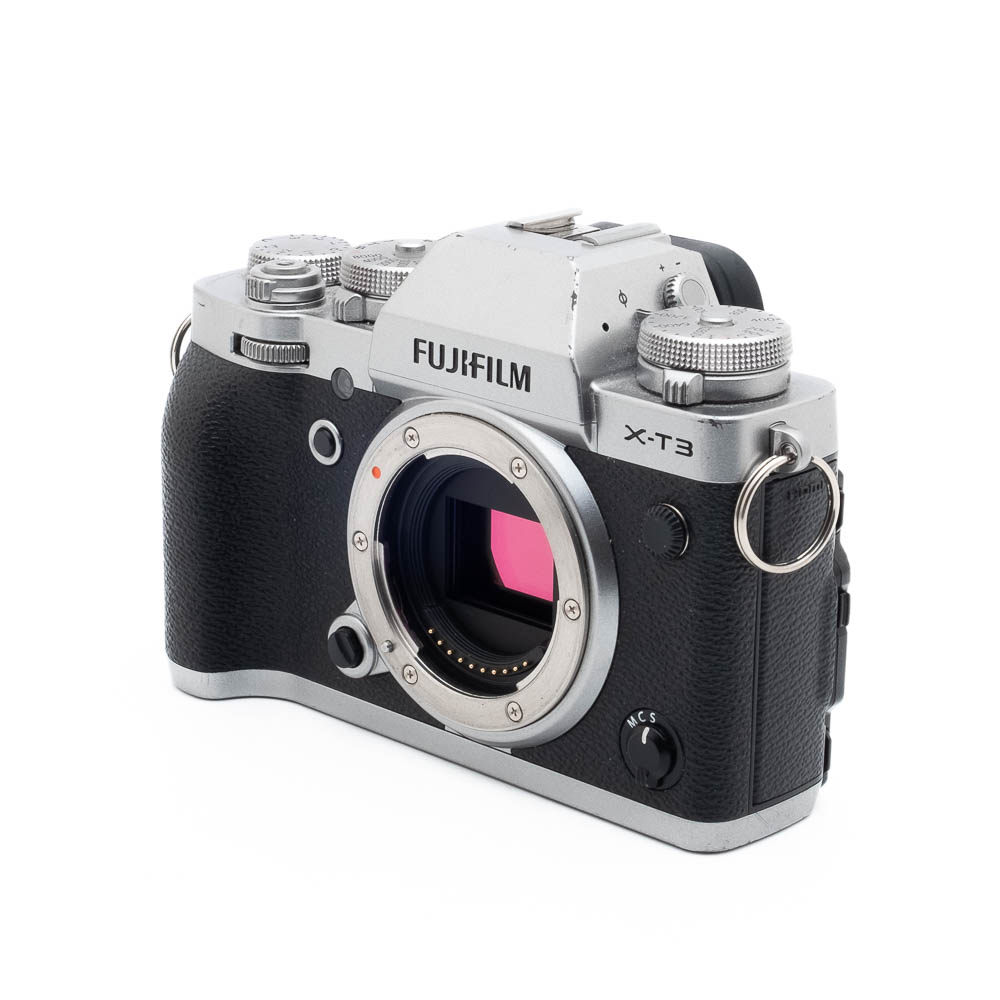 Fuji X-T3-4-3 Fujifilm X-T3 + akkukahva (SC 10000, sis.ALV24%) - Käytetty