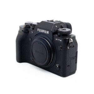 Fujifilm X-T4 musta-5 Fujifilm X-T4 (SC 6500, sis.ALV24%) - Käytetty