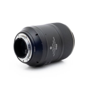 Nikon 105mm f28G ED VR-1-3 Nikon AF-S Micro-Nikkor 105mm f/2.8G VR ED (sis.ALV24%) - Käytetty