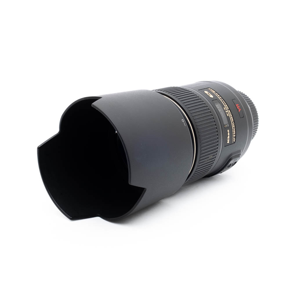 Nikon 105mm f28G ED VR-3-3 Nikon AF-S Micro-Nikkor 105mm f/2.8G VR ED (sis.ALV24%) - Käytetty