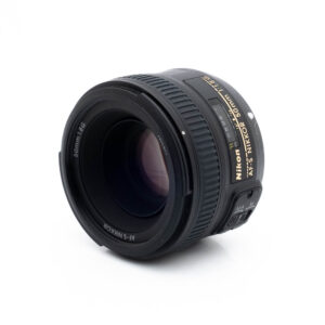 Nikon 50mm f18 G-2 Nikon AF-S Nikkor 50mm f/1.8 G - Käytetty
