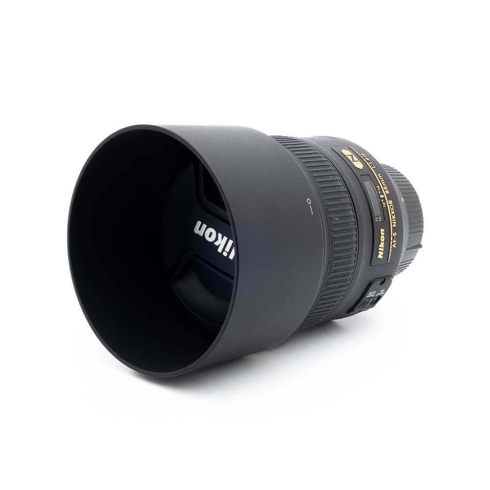 Nikon 85mm f14G-3-3 Nikon AF-S Nikkor 85mm f/1.4 G (sis.ALV24%) - Käytetty