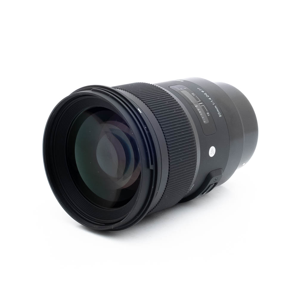 Sigma 50mm f14 DG Sony-2-2 Sigma Art 50mm f/1.4 DG Sony FE - Käytetty
