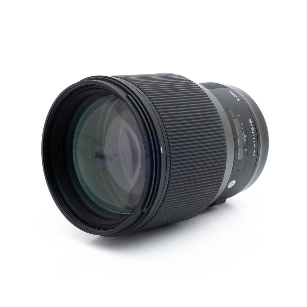 Sigma 85mm f14 DG Canon-2 Sigma 85mm f/1.4 DG Art Canon EF - Käytetty