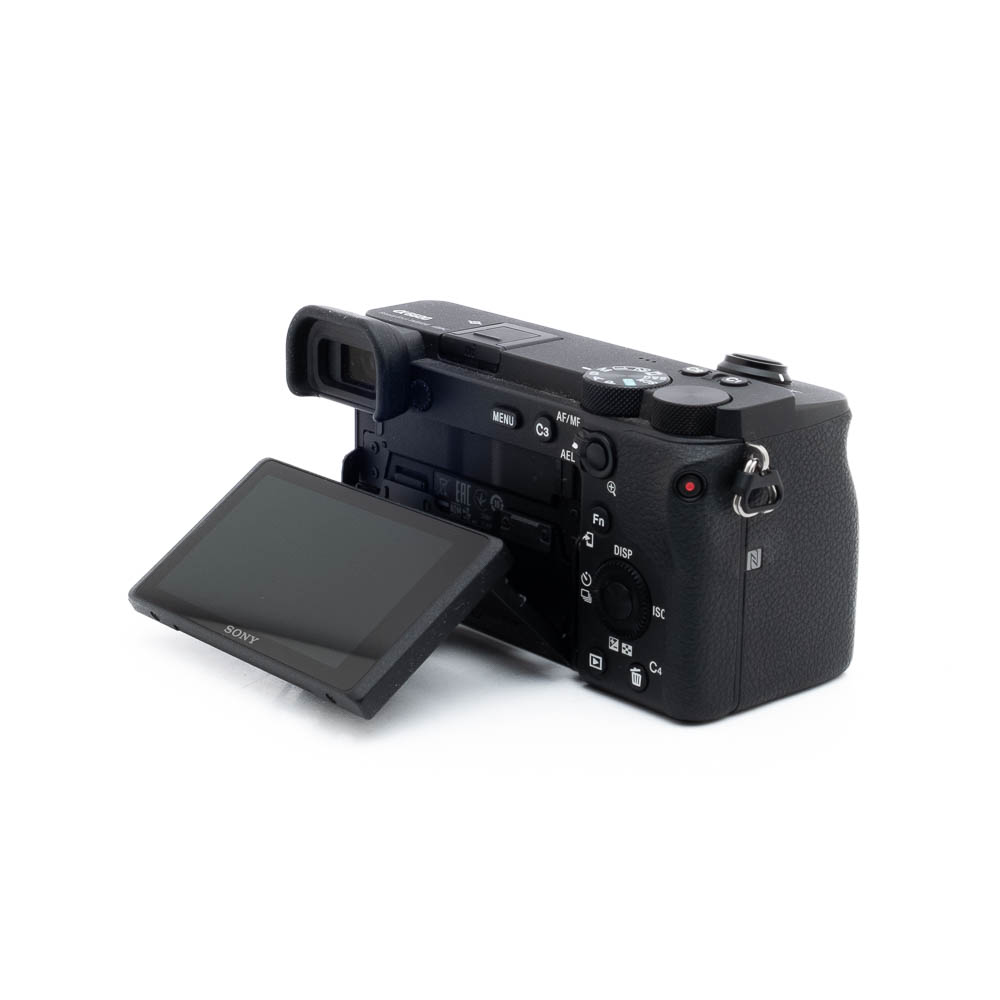 Sony A6600-3-2 Sony a6600 (SC 20000, sis.ALV24%) - Käytetty