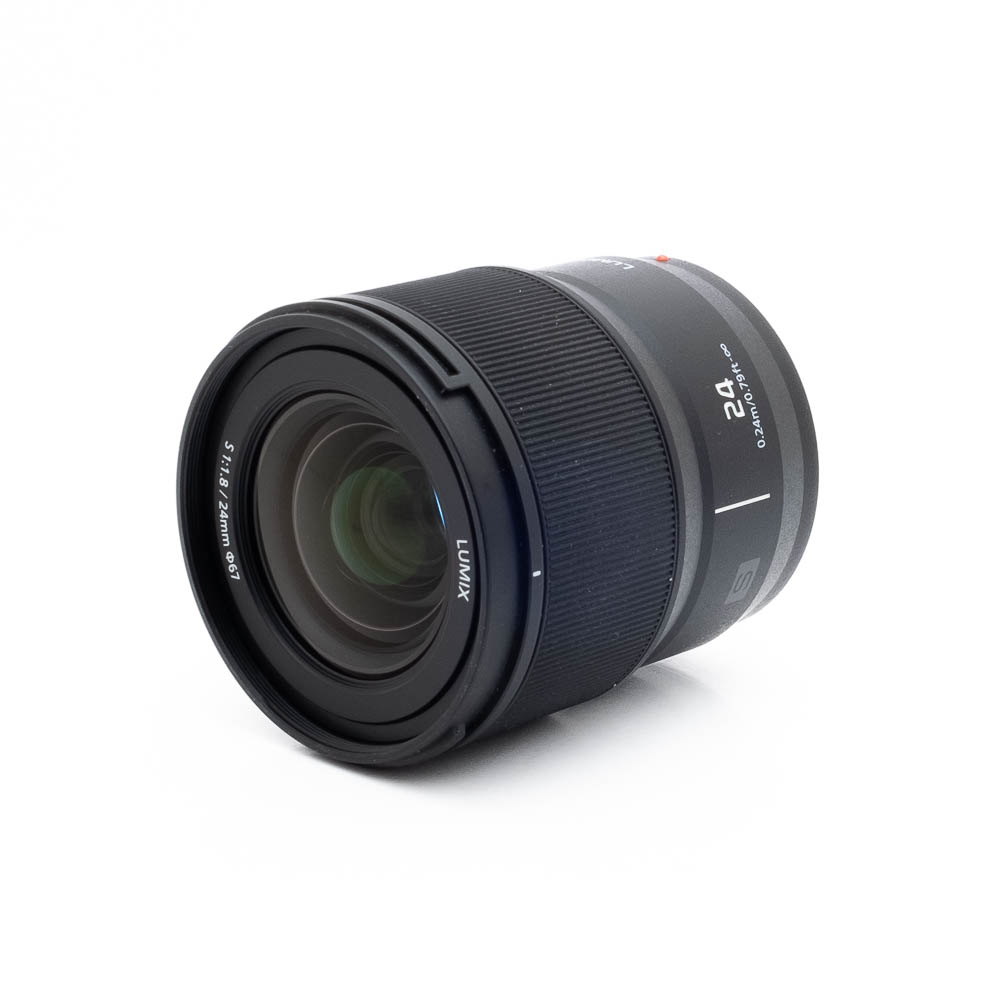 Lumix 24mm f18 S-2 Panasonic Lumix S 24mm f/1.8 - Käytetty