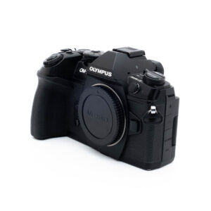 Olympus E-M1 III 2186-5 Olympus OM-D E-M1 Mark II - Käytetty