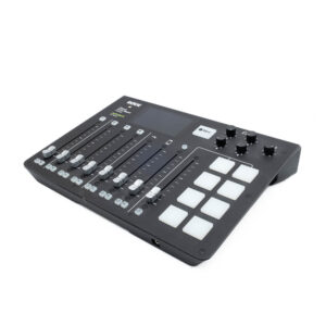 RodeCaster Pro (sis.ALV24%) - Käytetty