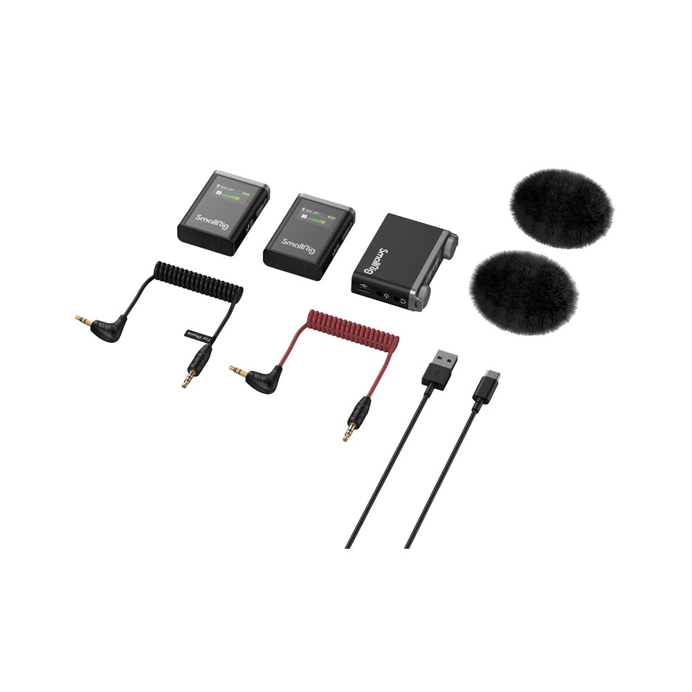 SMALLRIG--3487-Wireless-Microphone-Forevala-W60-02 SmallRig 3487 Forevala W60 Wireless Microphone -pakkaus sisältää kaksi lähetintä, yhden vastaanottimen, kaksi kelattua äänikaapelia, kaksi mustaa karvaista tuulisuojaa ja kaksi USB-latauskaapelia, jotka on järjestetty valkoiselle taustalle.