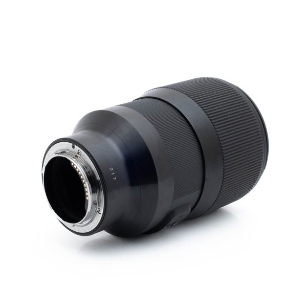 Sigma Art 135mm f/1.8 DG Sony FE (sis.AVL24%) – Käytetty Käytetyt kamerat ja vaihtolaitteet 3