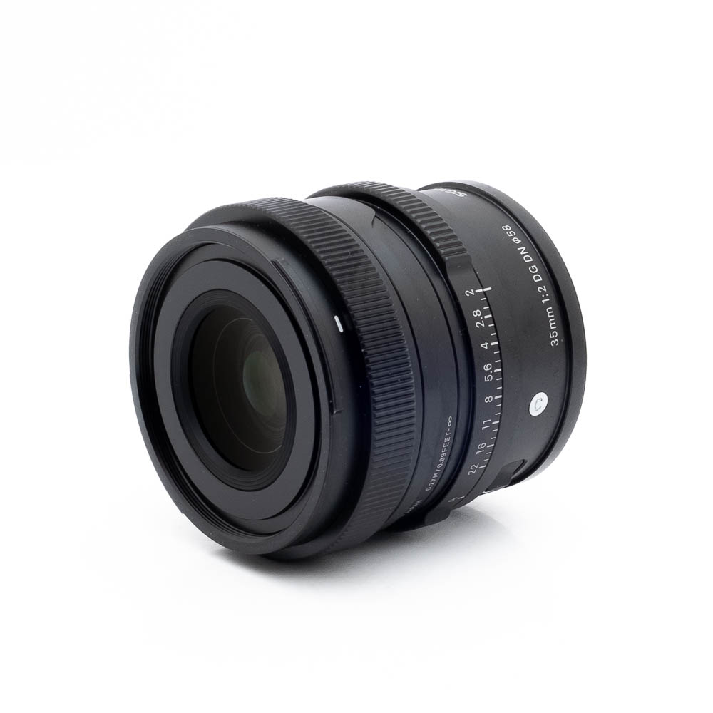 Sigma 35mm f2 DG DN Pansu-2 Sigma 35mm f/2 DG DN C L-Mount - Käytetty