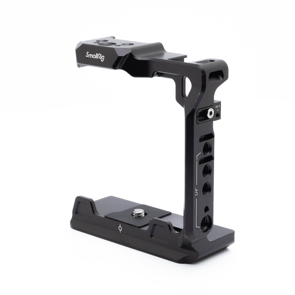 Smallrig half cage a7 SmallRig 3639 Camera Half Cage for Sony A7R V / A7 IV / A7S III / A1 / A7R IV - Käytetty