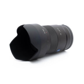 Sony 55mm f18 ZA-3-3 Sony FE Sonnar T* 55mm f/1.8 ZA - Käytetty