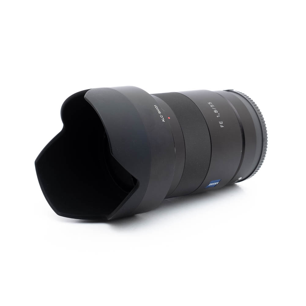 Sony 55mm f18 ZA-3-3 Sony FE Sonnar T* 55mm f/1.8 ZA - Käytetty