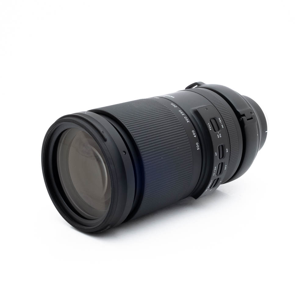 Tamron 150-500mm-2 Tamron 150-500mm f/5-6.7 Di III VC VXD Sony FE - Käytetty