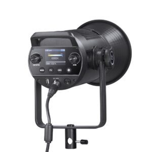 1611305678_774 Godox SZ200Bi Zoomable Bi Color LED Video Light -valaisimessa on digitaalinen näyttö, ohjauspainikkeet, nupit ja tuloliitännät takapaneelissa sekä säädettävä jalustakiinnike. Näytössä näkyvät värilämpötila- ja himmennystasoasetukset.