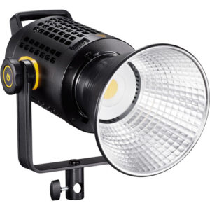 1642770393_175 Godox UL60Bi Silent LED Video Light -valaisimessa on musta ja hopeinen muotoilu, suuri heijastava lautasenmuotoinen diffuusori, tukeva kiinnitysteline, sivuvirtapainike ja tuuletettu runko jäähdytystä varten käytön aikana.