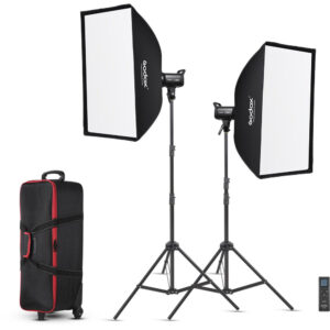 1644585549_137 Godox SL100D LED Video Light Two Light Kit sisältää kaksi säädettävää LED-valoa, mustan kantolaukun punaisella reunuksella ja kaukosäätimen, jotka kaikki näkyvät valkoisella pohjalla.
