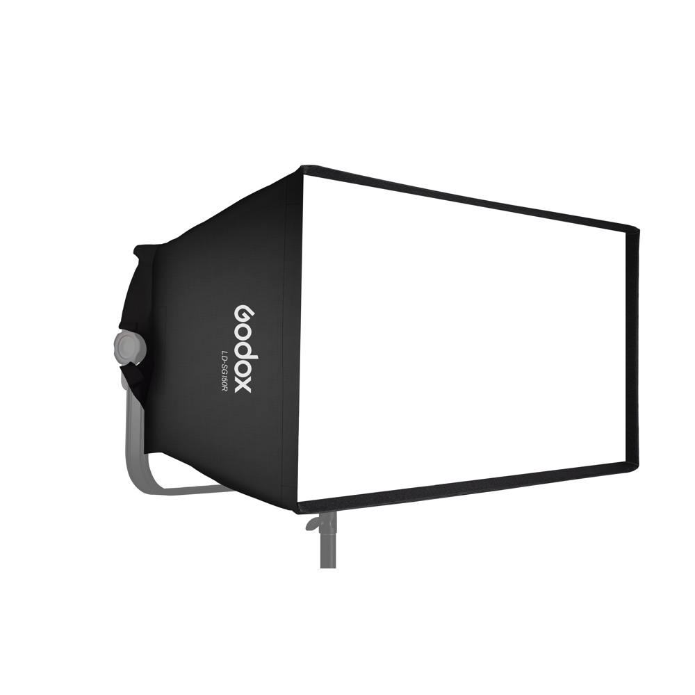 1663766123_825 Godox LD150R Softbox on suorakulmainen LED-valaisin, jossa on musta runko ja valkoinen diffuusoripaneeli, joka on asennettu jalustalle ja joka on suunniteltu ammattimaiseen valokuvaukseen ja videokuvaukseen.