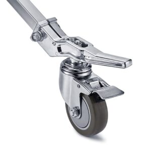 1668517767_307 Godox Roller Stand for Video Light SA5015 -jalustan lähikuvassa näkyy jalustan metallirunkoon kiinnitetty kääntyvä pyörä, jossa on harmaa kumirengas ja metallinen jarruvipu, valkoista taustaa vasten.