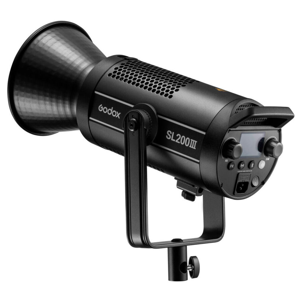 1675234820_535 Black Godox SL200III LED video light - LED light with large reflector, digital display, control buttons and swivelling stand bracket.