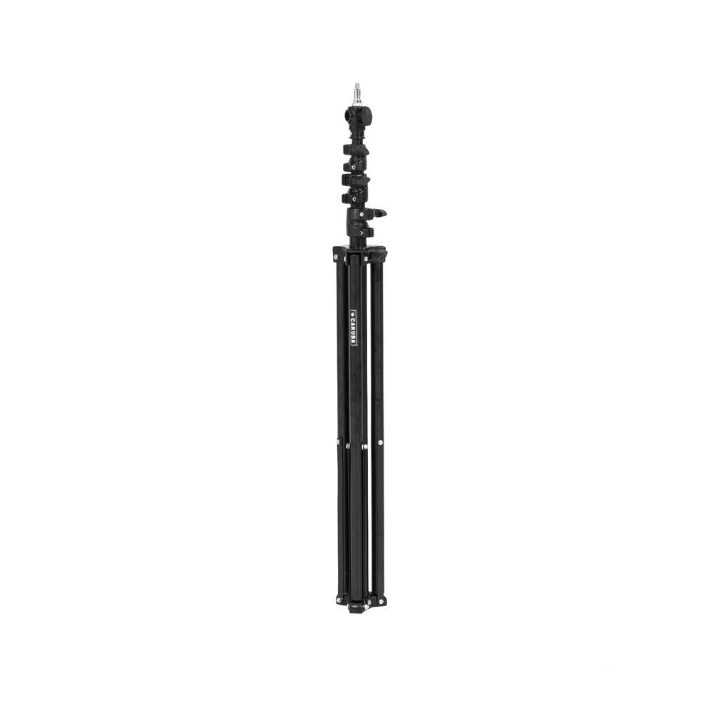 1677165921_000 Kuvassa Godox SL60IID Duo Kit - LED-valo: musta jalusta, jossa on säädettävät jalat ja päälle asennettu ruuvi, kuvattuna valkoista taustaa vasten.