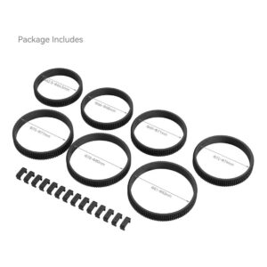 1694608091_531 Kuusi SmallRig 4185 Focus Gear -rengasta (62,5-83 mm) ja kaksitoista pientä mustaa klipsiä on sijoitettu valkoiselle taustalle, ja kunkin renkaan koko on merkitty. Tekstissä lukee "Pakkaus sisältää".