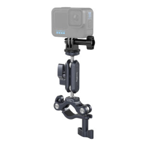 SmallRig 4191 Handlebar Mounting Clamp for Action Cameras on musta, säädettävä kiinnike, jossa on tukeva kiristysmekanismi ja kääntyvä varsi, ihanteellinen toimintakameroiden kiinnittämiseen ohjaustankoon, putkiin tai muihin sylinterimäisiin esineisiin.
