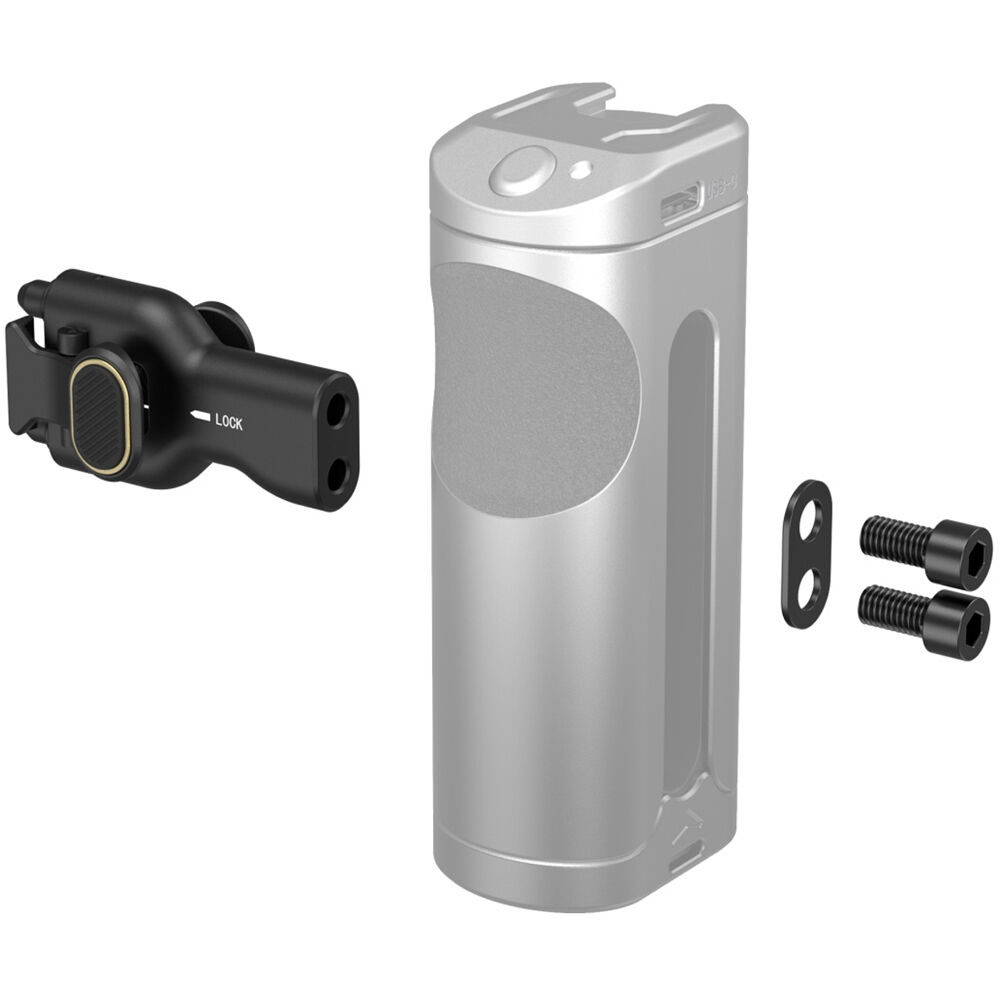 1705933957_831 SmallRig 4404 Side Handle Quick Release Adaptor, jossa on hopeanvärinen sylinterimäinen kahva, jossa on kuvioitu kahva, musta LOCK-merkitty kiinnityskannatin, pieni musta levy ja kaksi mustaa ruuvia, näkyy valkoisella pohjalla.
