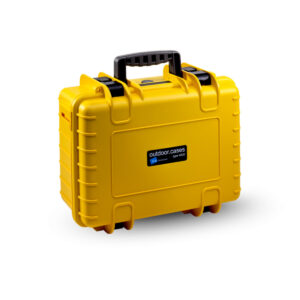 4000Y1 The B&W Type 4000 hard camera case (with status system), yellow, is a durable yellow hard shell case with black handle and secure latches, ideal for protecting your equipment.