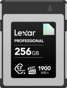 800q-01_120863 Lexar CFexpress Pro Diamond R1900/W1700 (VPG400) 256 Gt:n muistikortin nopeus on jopa 1900 MB/s, se on luokiteltu VPG400-elokuvaluokitukseen ja se on tyylikäs hopean ja mustan värinen.