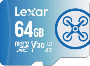 800q-01_121477 Lexar microSDXC FLY 1066x UHS-I/A2/U3 R160/W60MB (V30) 64GB -muistikortti on sinivalkoinen ja kuvioitu drone-kuvakkeella, ja se on merkitty V30-, A2- ja UHS-I-nopeusluokituksille.