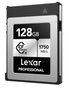 800q-02_116943 Lexar CFexpress Pro Silver Serie R1750/W1300 128GB -muistikortti, joka tarjoaa jopa 1750 MB/s nopeuden, on kuvassa tavallista taustaa vasten.