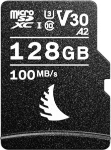ANGELBIRD microSD AV PRO (V30) 128GB on musta UHS-I, A2, V30 microSDXC-kortti, jonka nopeus on 100MB/s. Valkoinen teksti ja symbolit näyttävät sen tekniset tiedot ja suorituskykyluokan.