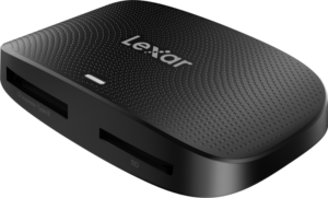 800q-02_124105 Black Lexar Cardreader CFExpress Type B/SD UHS-II USB 3.2 Gen2 memory card reader with textured surface showing SD and CFexpress Type B slots in a diagonal white background.