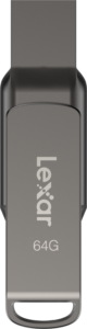 800q-04_125015 Lexar Jumpdrive Dual Drive D400 Type-C / Type-C & Type-A 64GB USB-muistitikku, metallinen, ylhäältä kuvattuna valkoisella pohjalla.