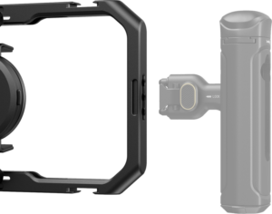 800q-04_126133 Lähikuva SmallRig 4299 Universal Quick Release Mobile Phone Cage MC4 -matkapuhelinhäkistä mustana, jossa on osittain näkyvä harmaa kahva. Molemmissa näkyy kiinnitys- ja lukitusmekanismi tavallista vaaleaa taustaa vasten.
